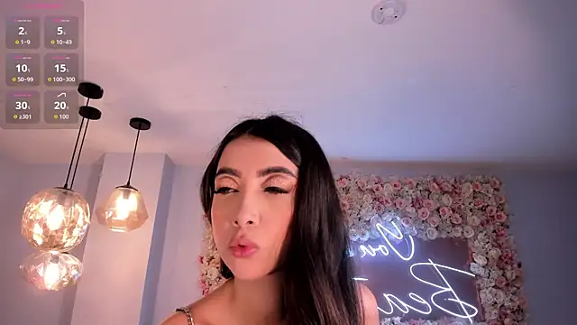 ValeriaVelvet online show from March 28, 2026, 12:05 pm
