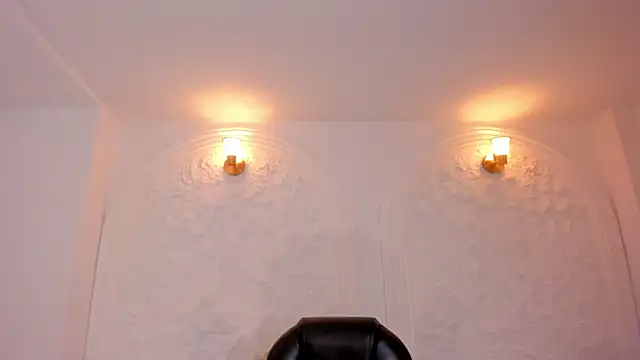 Snapshot of ValeriaVelvet chatting on August 5, 2026, 11:13 am ValeriaVelvet online show from August 5, 2026, 11:13 am