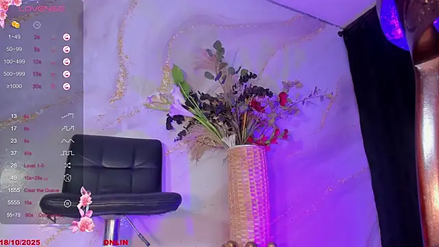 Karla-Ebony online show from October 18, 2025, 1:56 pm