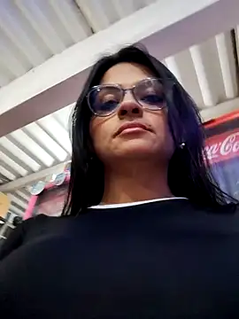 Snapshot of Linda_Lars chatting on February 8, 2026, 3:10 am Linda Lars online show from February 8, 2026, 3:10 am