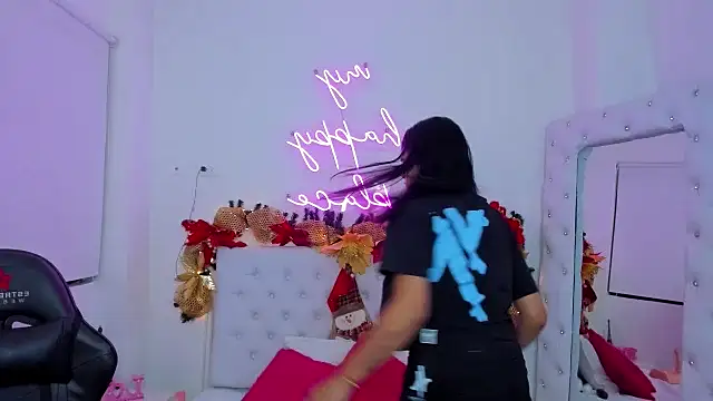 silvana  miller online show from December 29, 2024, 7:11 pm