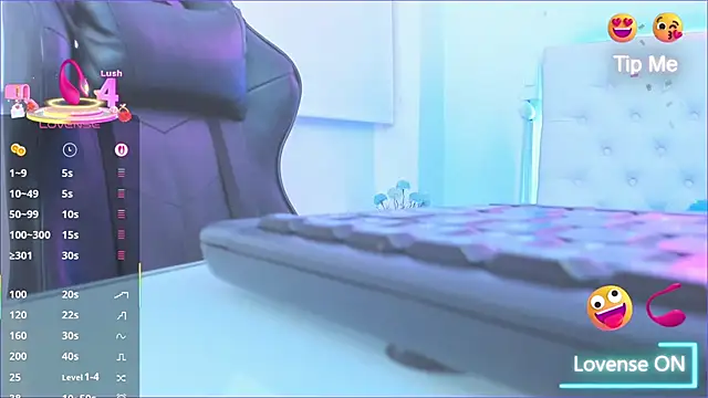 silvana  miller online show from February 28, 2025, 10:06 pm