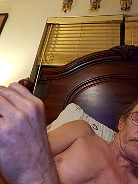 Snapshot of coolbrease10 chatting on October 22, 2025, 3:40 am coolbrease10 online show from October 22, 2025, 3:40 am