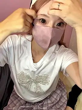 Snapshot of alice__1111 chatting on September 17, 2025, 1:13 pm alice  1111 online show from September 17, 2025, 1:13 pm