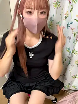 Snapshot of alice__1111 chatting on September 28, 2025, 12:43 pm alice  1111 online show from September 28, 2025, 12:43 pm