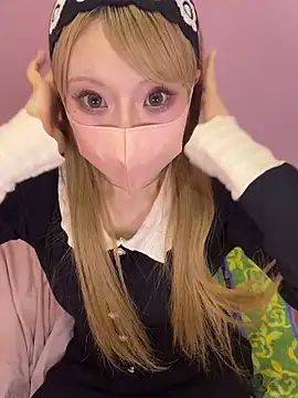 Snapshot of alice__1111 chatting on February 20, 2026, 12:38 pm alice 1111 online show from February 20, 2026, 12:38 pm