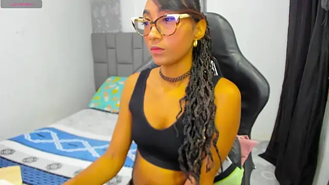 MurphyAngelina online show from June 3, 2026, 2:14 am