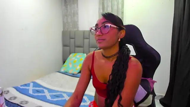 MurphyAngelina online show from June 7, 2026, 2:59 am