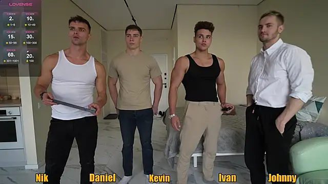 Nik Sharp online show from September 13, 2025, 3:01 pm