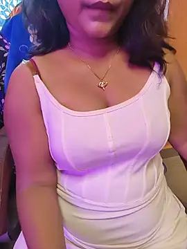 Snapshot of nisha_baby2 chatting on July 25, 2026, 3:26 am nisha baby2 online show from July 25, 2026, 3:26 am