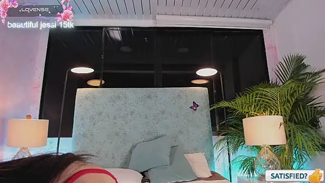 JESSI NAOMI online show from May 2, 2026, 1:54 am