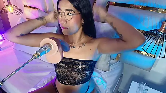 baby naughty1  online show from January 16, 2026, 1:48 pm