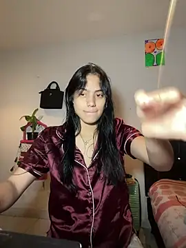 ariel jonees online show from January 5, 2025, 2:27 am