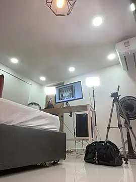 ariel jonees online show from January 15, 2026, 4:33 pm