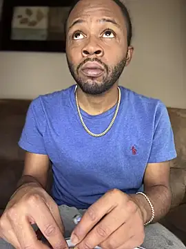 Snapshot of MobyDxck chatting on March 9, 2025, 8:21 pm MobyDxck online show from March 9, 2025, 8:21 pm