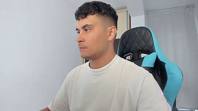 MatMalonne online show from October 6, 2025, 1:19 pm