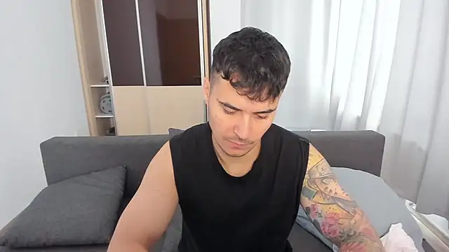 MatMalonne online show from October 31, 2025, 8:26 am