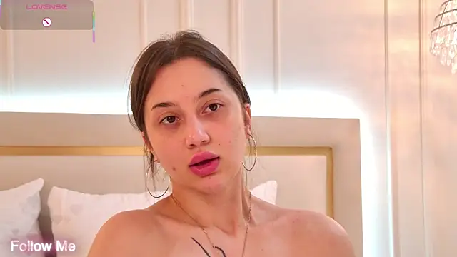 Snapshot of MaryReel chatting on September 23, 2025, 3:09 am MaryReel online show from September 23, 2025, 3:09 am