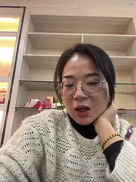 Helen-6 online show from January 18, 2025, 9:02 am