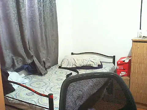 29YOURZ 28  online show from February 5, 2026, 8:19 am