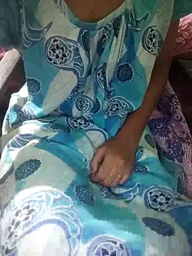 Snapshot of Ralisha_Rani chatting on October 7, 2025, 10:29 pm Ralisha Rani online show from October 7, 2025, 10:29 pm