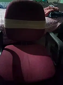 Snapshot of Ralisha_Rani chatting on October 17, 2025, 12:52 pm Ralisha Rani online show from October 17, 2025, 12:52 pm