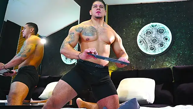 Snapshot of MassimoWalton2 chatting on January 15, 2026, 3:16 pm MassimoWalton2 online show from January 15, 2026, 3:16 pm