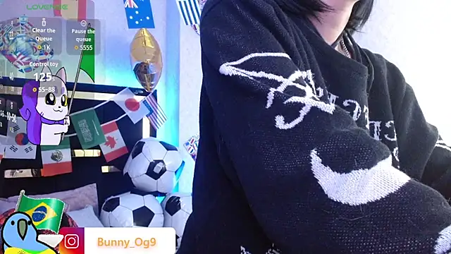 Bunny O online show from June 14, 2026, 3:41 am