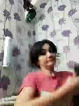 SweetLeila40 online show from February 9, 2025, 3:23 pm