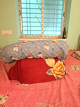 Hot Urvi online show from March 21, 2026, 6:40 am