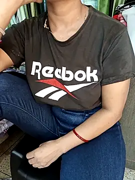 MUMTAJ-1 online show from October 31, 2025, 2:01 am