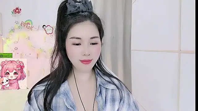 HK angelchloe online show from April 23, 2026, 1:51 am