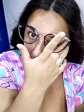 kailyn bohorquez online show from February 11, 2025, 2:35 pm