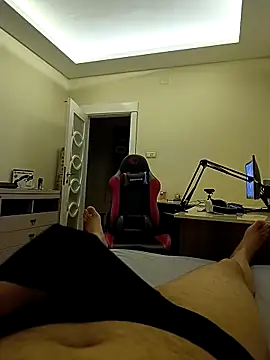 Snapshot of 31cektirenbatuu chatting on October 7, 2025, 11:02 pm 31cektirenbatuu online show from October 7, 2025, 11:02 pm