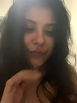 bellababbiii online show from December 5, 2024, 6:43 am