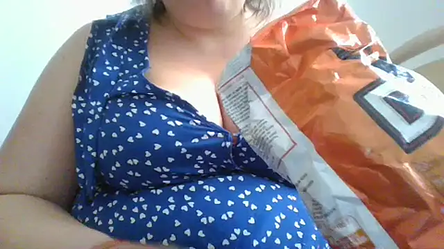 Snapshot of maria38xxx chatting on October 7, 2025, 4:59 pm maria38xxx online show from October 7, 2025, 4:59 pm