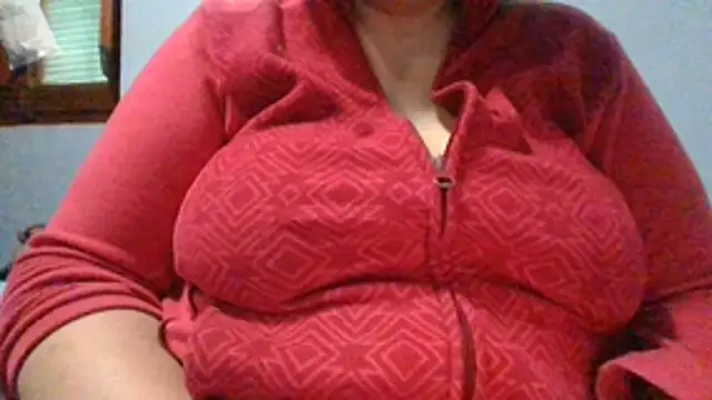 Snapshot of maria38xxx chatting on October 25, 2025, 2:46 pm maria38xxx online show from October 25, 2025, 2:46 pm