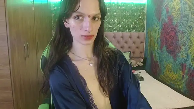 BurningVenus12 online show from June 18, 2026, 9:58 am