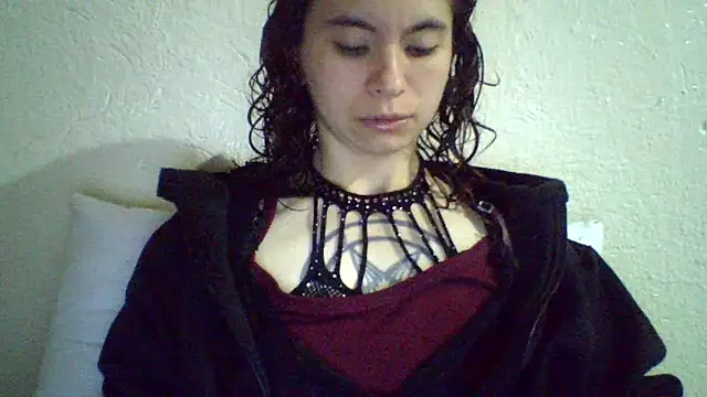 Snapshot of CELEna098rs707 chatting on May 16, 2026, 7:27 am CELEna098rs707 online show from May 16, 2026, 7:27 am