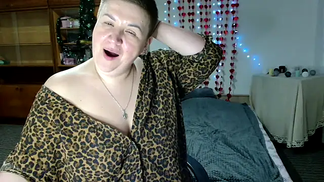 Snapshot of Annet1912 chatting on February 10, 2025, 9:15 pm Annet1912 online show from February 10, 2025, 9:15 pm