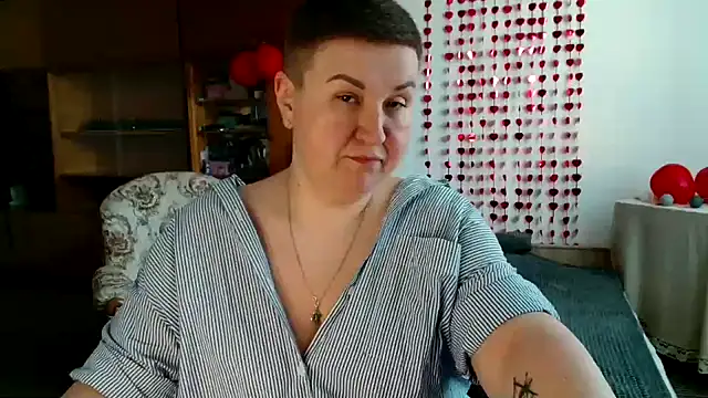 Snapshot of Annet1912 chatting on February 22, 2025, 10:29 am Annet1912 online show from February 22, 2025, 10:29 am