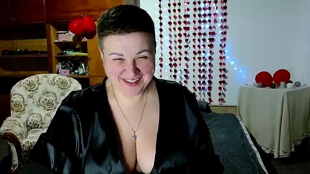 Snapshot of Annet1912 chatting on February 24, 2025, 6:15 pm Annet1912 online show from February 24, 2025, 6:15 pm