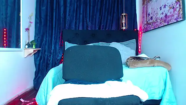 Snapshot of avans_15 chatting on December 17, 2024, 11:38 pm avans 15 online show from December 17, 2024, 11:38 pm