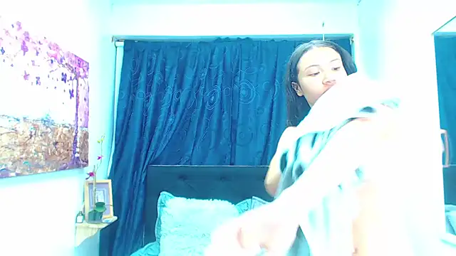 Snapshot of avans_15 chatting on January 6, 2025, 10:58 pm avans 15 online show from January 6, 2025, 10:58 pm