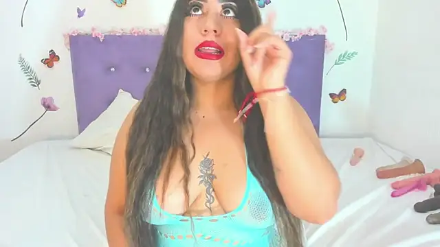 Snapshot of lin_jayani chatting on September 17, 2025, 12:18 pm lin jayani online show from September 17, 2025, 12:18 pm