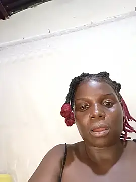 Snapshot of Soft_gal12 chatting on May 27, 2026, 10:07 pm Soft gal12 online show from May 27, 2026, 10:07 pm
