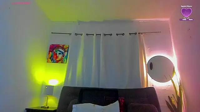 Snapshot of Sophie_sweett19 chatting on March 21, 2026, 3:55 am Sophie sweett19 online show from March 21, 2026, 3:55 am