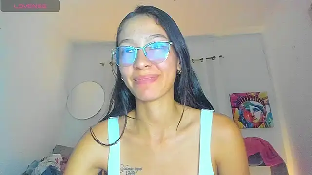 Sophie sweett19 online show from June 18, 2026, 11:53 pm