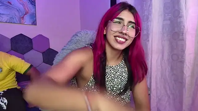 Snapshot of Horny_tgn chatting on September 28, 2025, 6:13 pm Horny tgn online show from September 28, 2025, 6:13 pm