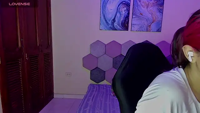 Snapshot of Horny_tgn chatting on October 13, 2025, 11:54 am Horny tgn online show from October 13, 2025, 11:54 am